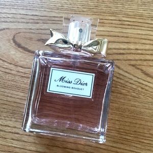 Dior Blooming Bouquet Perfume